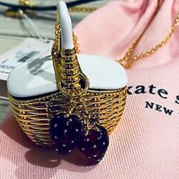 New Kate spade picnic basket pendant - Picture 11 of 17